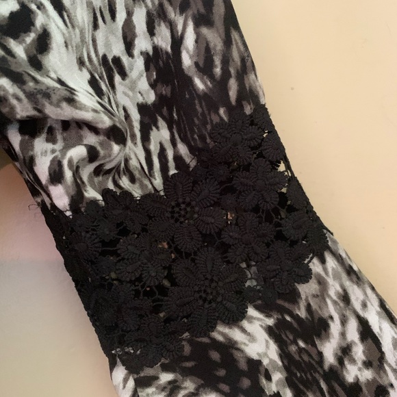 Ariat dress - Picture 9 of 11